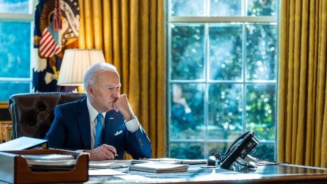 Джо Байден під час переговорів із Володимиром Зеленським 27 січня 2022