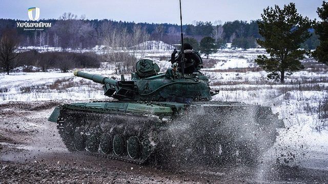 Укроборонпром показал испытания модернизированного танка Т-64БВ Фото 2 Укроборонпром показал испытание танка Т-64БВ Фото 2