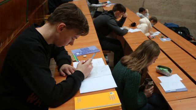 В Киеве определили лучших школьников-математиков 2022 года