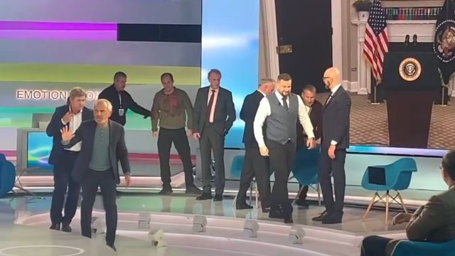 Бутусов избил Шуфрича на Свободе слова Савика Шустера — видео драки