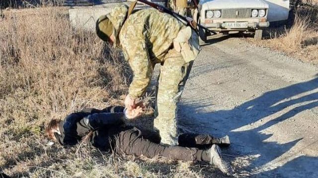 Под Киевом задержали трех вероятных наемников страны-агрессора
