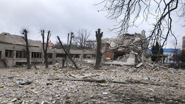 Обстрел школы в Житомире: никто из людей не пострадал