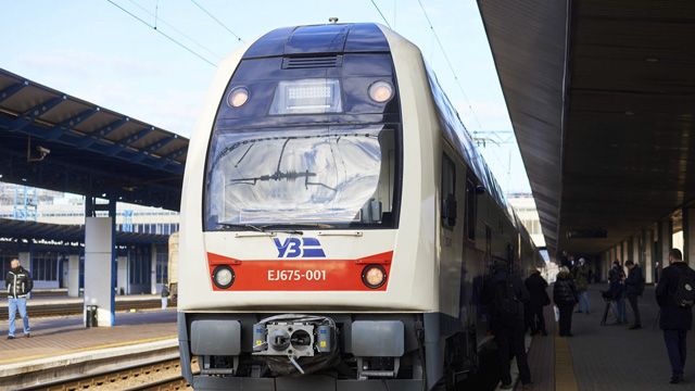 Евакуаційні поїзди Укрзалізниці – де дивитись розклад та купити квиток