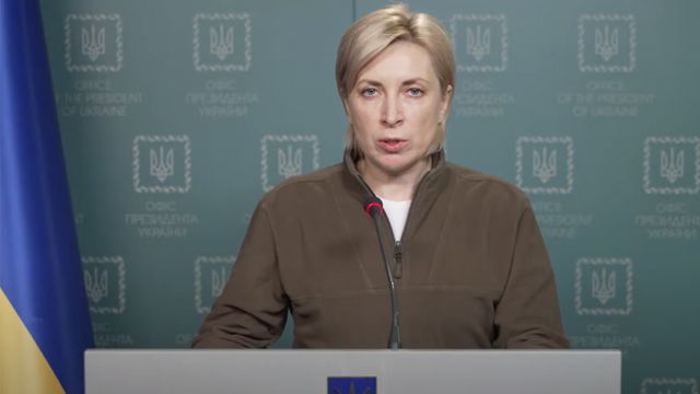 Гуманитарный коридор в Мариуполь провалился, но сработала Луганская и Киевская области – Верещук