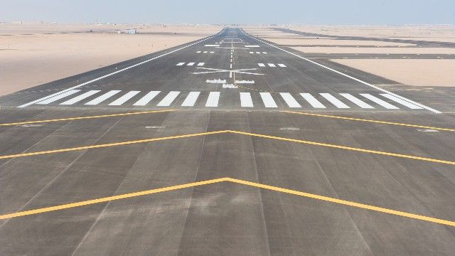 злітна смуга, аеродром