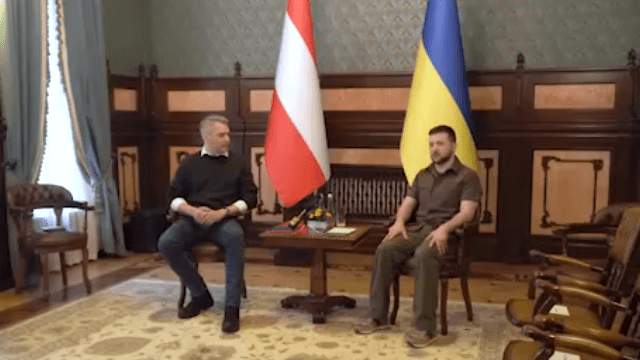Володимир Зеленський і Карл Негаммер