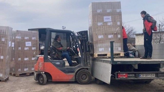 Гуманітарний вантаж Укрзалізницею до Чернігова Гуманітарний вантаж Укрзалізницею до Чернігова