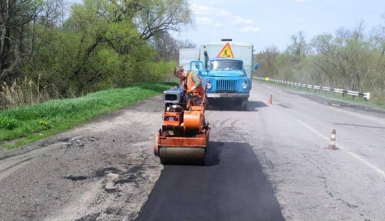 Росія завдала українським дорогам збитків на 900 млрд гривень — Укравтодор