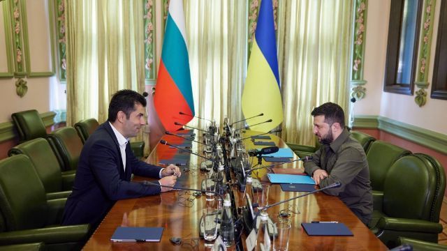 Постачання електрики та допомога ЗСУ: про що домовилися Зеленський і прем’єр-міністр Болгарії