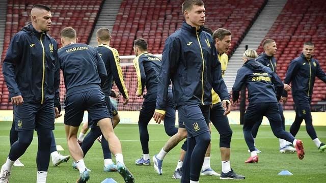 Збірна України з футболу
