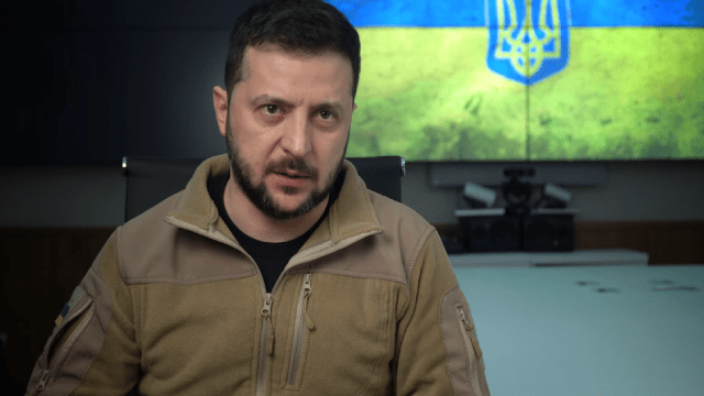 Авіаудар по Слов’янську та бої в Сєвєродонецьку: що відбувається на 97-му добу війни (онлайн) Фото 1 Володимир Зеленський