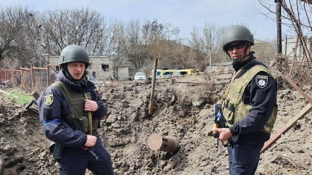 Жителей освобожденных населенных пунктов Харьковщины просят пока не возвращаться
