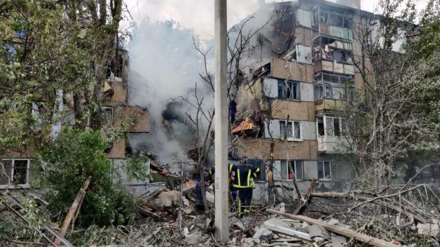 У Вінниці оголосили день жалоби, десятки загиблих і понад сотня постраждалих: 141-а доба війни (онлайн) Фото 1 Удар РФ по Бахмуту