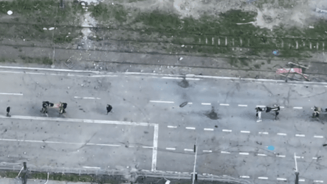 Евакуація з Азовсталі: як вивозять маріупольських захисників – ВІДЕО