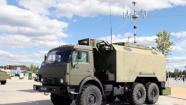 R-330Zh (Р-330Ж Житель) автоматизированная станция помех — технические характеристики
