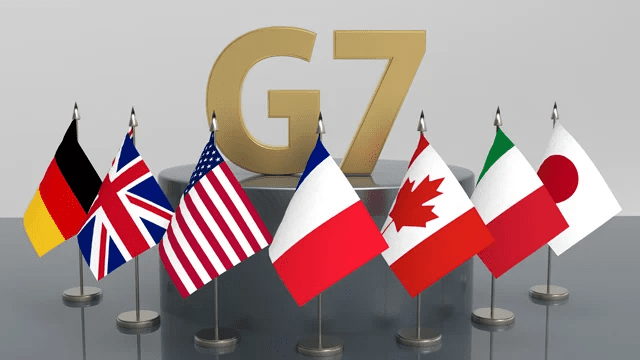 Отключение банков РФ от SWIFT: G7 готова ввести новые санкции