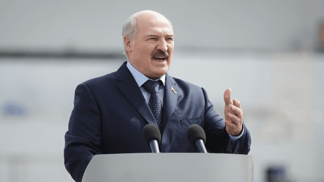 Лукашенко українським зерном хоче вибити собі індульгенцію у Заходу – експерт