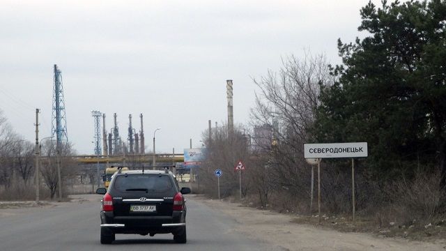 У Сєвєродонецьку залишаються українські групи спецпризначенців – Арестович