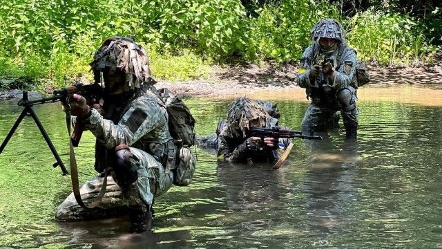Війна в Україні