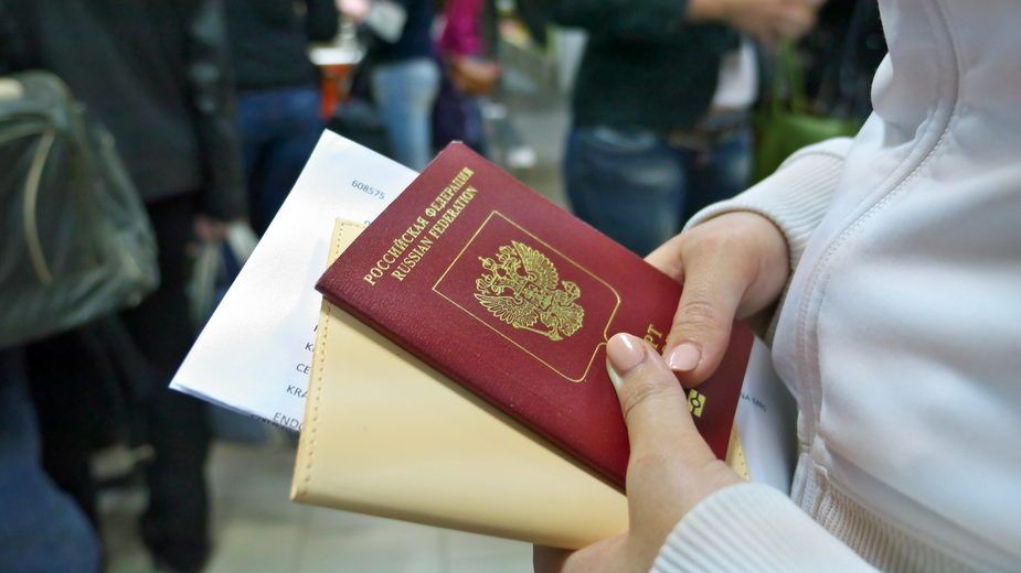 російський паспорт, віза