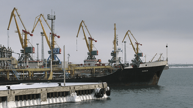 Каспійське море, порт
