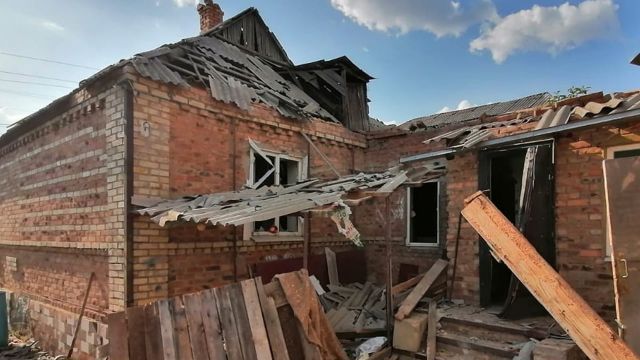 Разрушены дома и ферма: в Донецкой области российские войска обстреляли 15 населенных пунктов