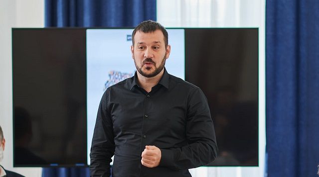 Советник министра внутренних дел Виктор Андрусив уволился