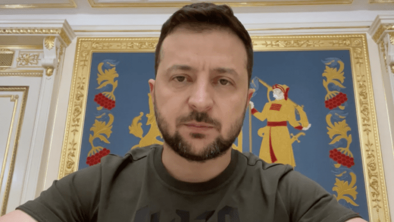 Легализация однополых браков в Украине: Зеленский ответил на петицию