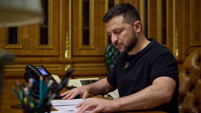Важные и своевременные решения: Зеленский поговорил с Шольцем после решения о предоставлении танков