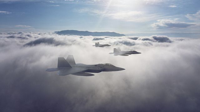 У Польщі перебуває вже 12 винищувачів США F-22 Raptor