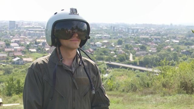 День авіації України: інтерв'ю з українським військовим льотчиком