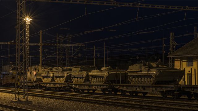 Россия перебрасывает в Крым тяжелую военную технику — СМИ