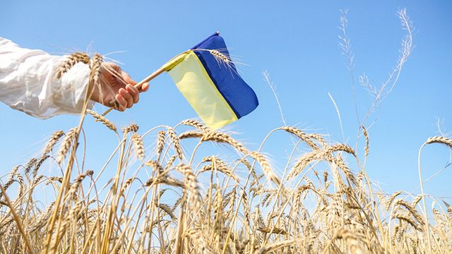 Україна