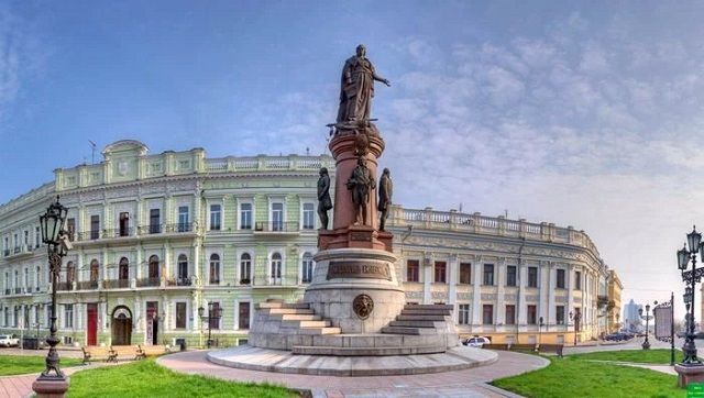 Статуя Катерини ІІ в Одесі не має історичної цінності – Братчук