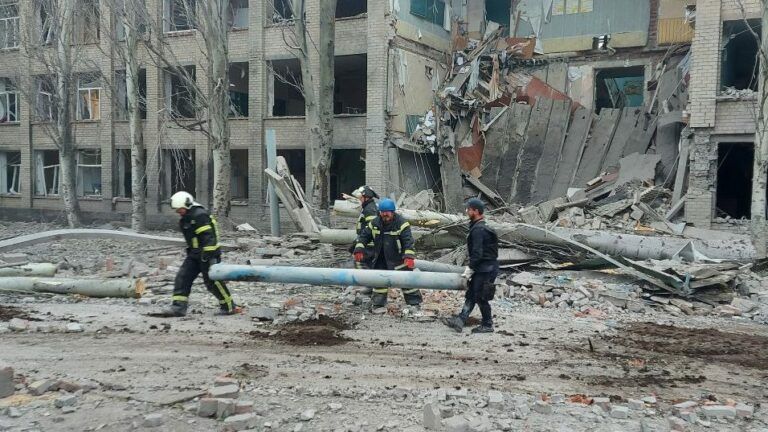 Обстрел Николаевки в Донецкой области: один человек погиб