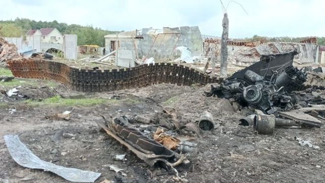 Пытается восполнить потери: РФ хочет узаконить отправку заключенных на войну