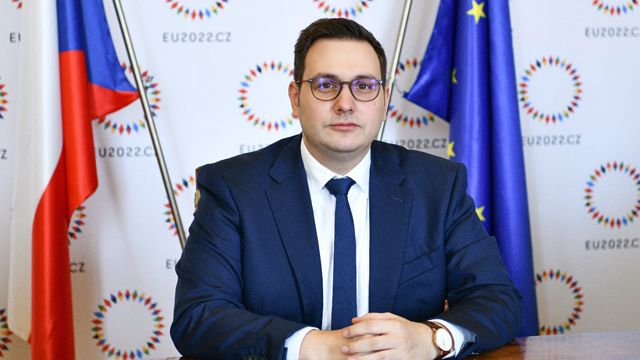 Помощь студентам и средства на восстановление: Чехия представила программу помощи Украине