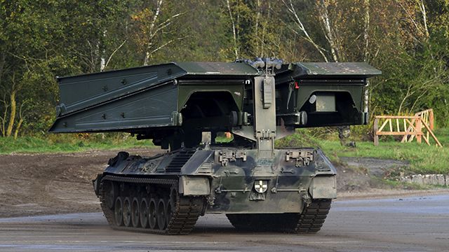 мостоукладач Biber