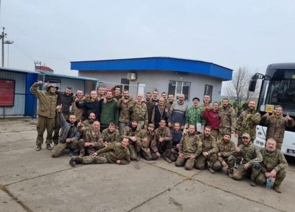 Обмін полоненими: Україна звільнила ще 45 воїнів ЗСУ