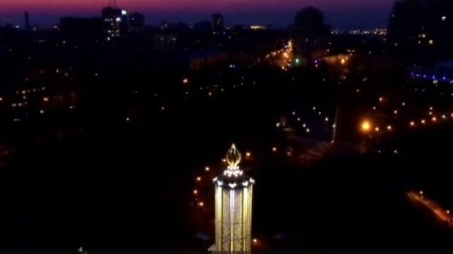 Місто у вогнях