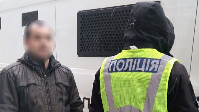 Зґвалтував хрещену доньку поліція затримала