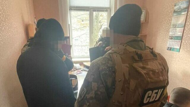 СБУ у Херсоні затримала автоперевізника