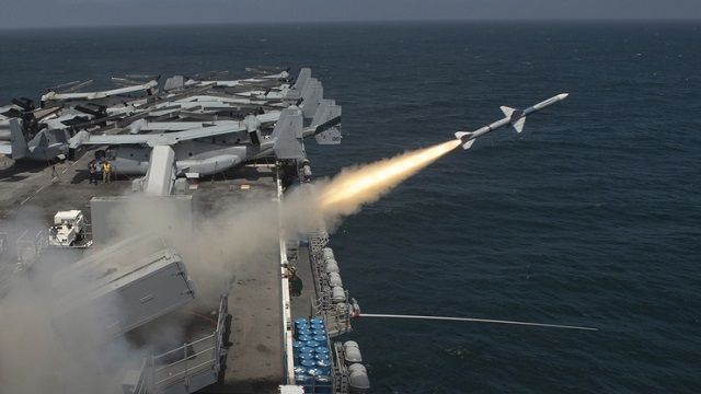 Россия может обстрелять Украину ракетами и дронами 12-15 января — Арестович