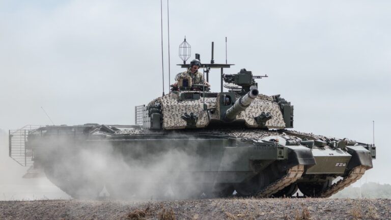 Challenger 2