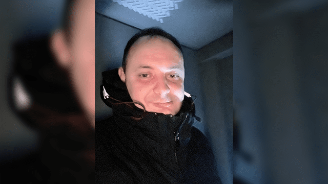 Только с фонариком: мэр Ивано-Франковска застрял в лифте во время отключения света