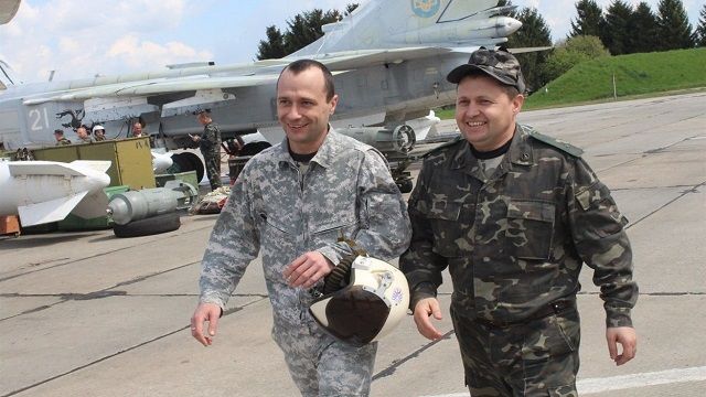 Льотчику Олексію Коваленку президент Зеленський дав Героя України
