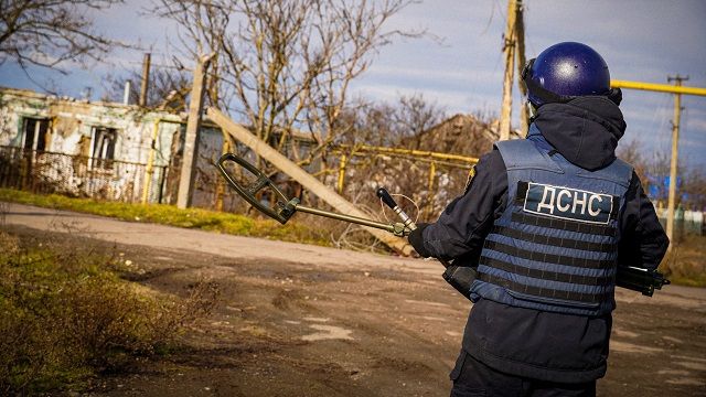 В селе Херсонской области автомобиль наехал на мину — есть погибшие и раненые