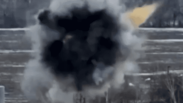 KRAKEN показав знищення двох веж спостереження у Брянській та Курській областях РФ