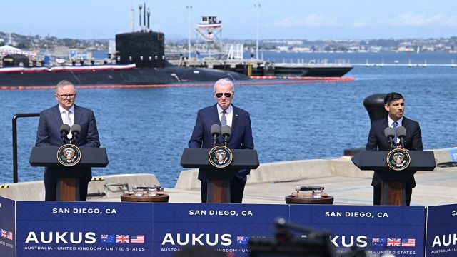 Великобритания и Австралия будут строить подводные лодки AUKUS