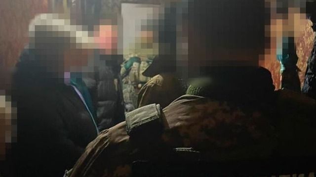 СБУ разоблачила агентурную группу разведки РФ, которая сообщала врагу позиции ВСУ под Бахмутом